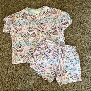 Friendship bracelet lounge set